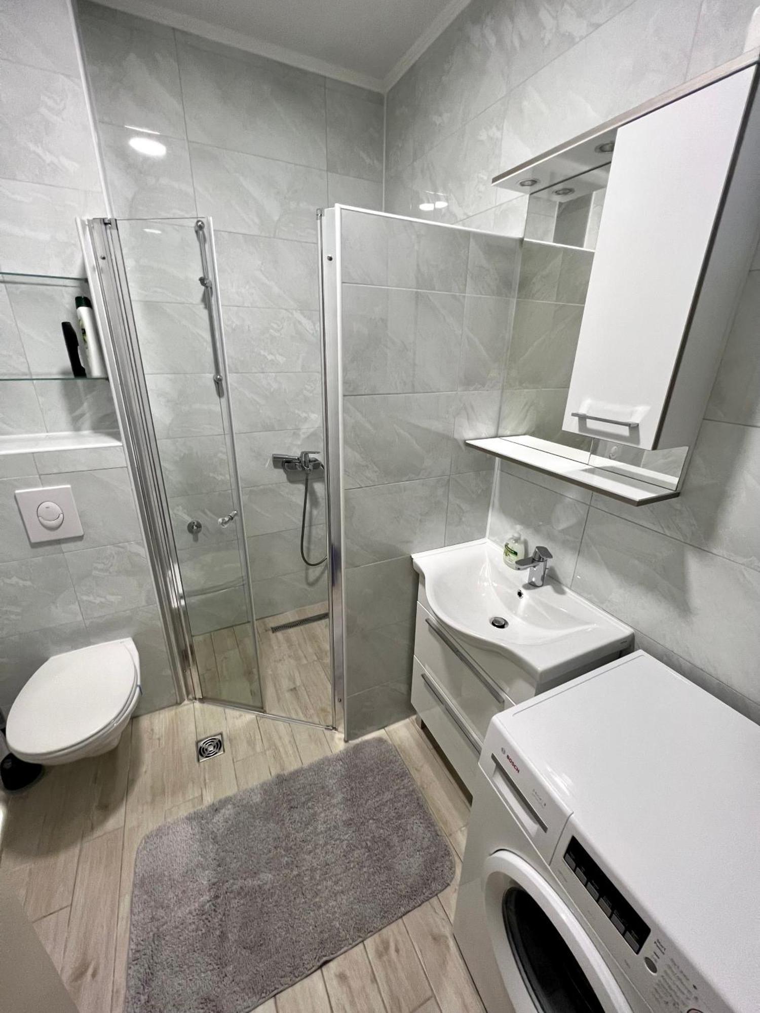 Apartment Ana 4+2 Makarska Eksteriør billede