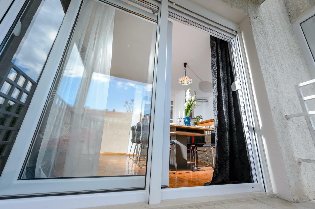 Apartment Ana 4+2 Makarska Eksteriør billede