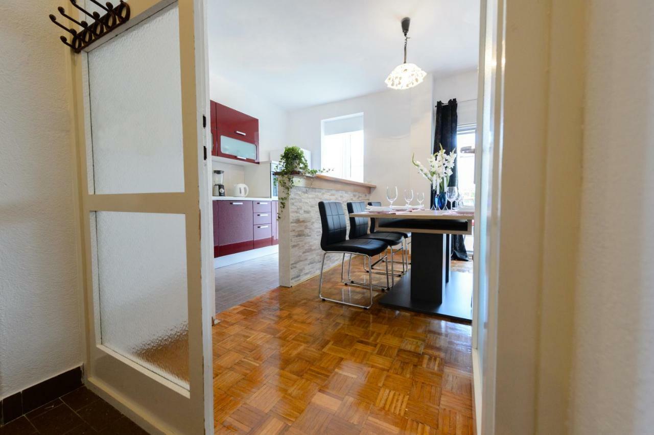 Apartment Ana 4+2 Makarska Eksteriør billede