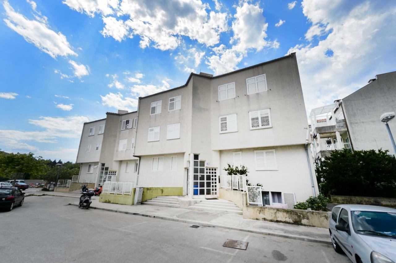 Apartment Ana 4+2 Makarska Eksteriør billede